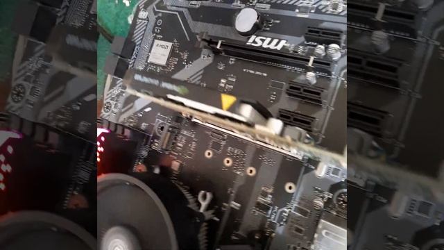 NVIDIA Quadro 600 Quadro600 1GB GDDR3 128 Bit T2 O**a смотреть онлайн