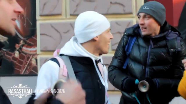 Rasasthali-Harinam - В огне Падаятры на улицах Харькова (23 ноября 2016) смотреть онлайн