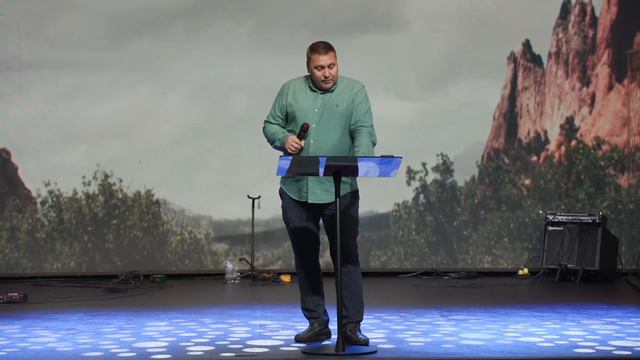 Дмитрий Макаренко – Неизменный Бог и Его Царство смотреть онлайн