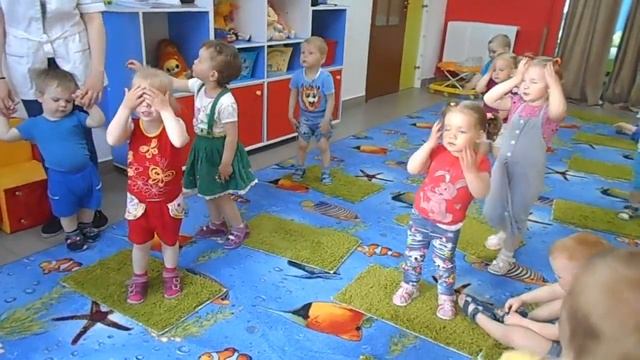 Музыкальное занятие в частном детском саду "Ясельки" г.Киров смотреть онлайн