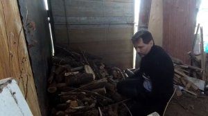 Переделываю дровник в склад.
