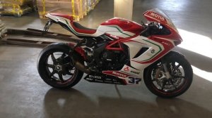 MV Agusta F3 800 RC честный отзыв владельца | Сарайная Италия | Мотоциклы для Взрослых