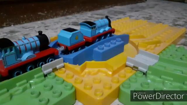 Off the rails (take n play remakes) смотреть онлайн