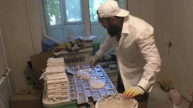 Изготовление искусственного камня своими руками. Кирпичики. смотреть онлайн