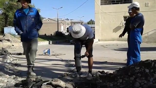 Отбойный молоток BOSCH GSH 16 - 30 смотреть онлайн