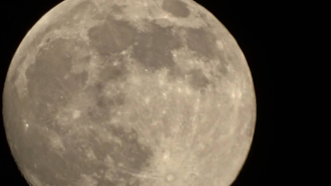 Луна максимально приблизилась смотреть онлайн