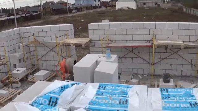 Как мы делаем прочные и теплые стены из газоблока толщиной 600 мм смотреть онлайн