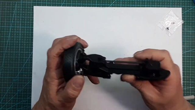 Montage Renault 8 Gordini 1/8 N°17, 18 et 19 смотреть онлайн