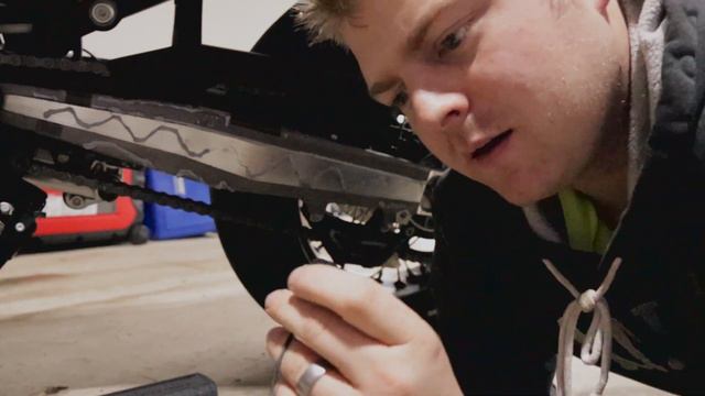 Installing 20+ parts on my Husky 701sm || Build Series Pt 2 смотреть онлайн