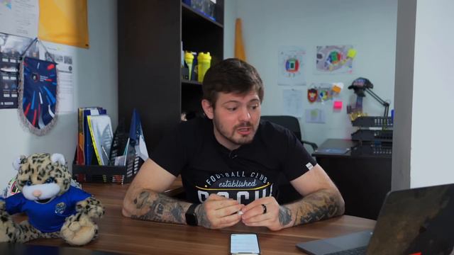 КС. Ибрагимович не вытащил, а Месси хочет сбежать в Сити! смотреть онлайн