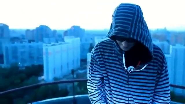 Гуф - 300 строк (Official Clip 2012) смотреть онлайн
