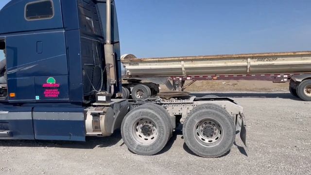 2006 Volvo VNL DF Truck смотреть онлайн