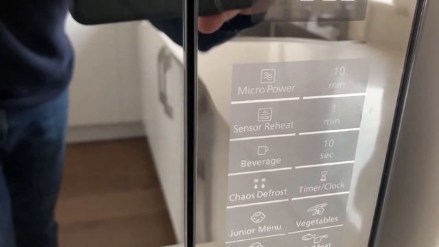 ? Four Micro-ondes Panasonic NN-GT46KBSUG - Test & Avis (2021) смотреть онлайн