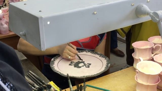 На "ДОБРОМ АВТОБУСЕ " к Гжельским кудесницам смотреть онлайн