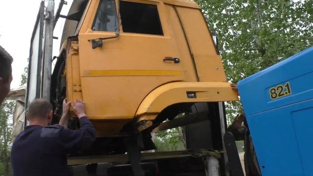 Ремонт KAMAZ. Часть 3. Кабина! смотреть онлайн