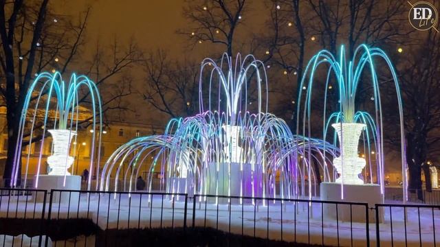 Зимняя сказка в Санкт-Петербурге – яркие эффектные световые арки и световой фонтан у Зимнего дворца смотреть онлайн