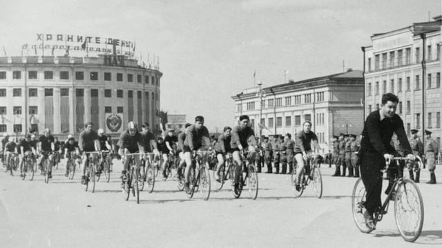 Челябинск в советское время (Челябинская область) смотреть онлайн