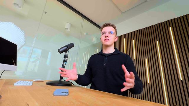 DEN V ŽIVOTĚ 19LETÉHO MILIONÁŘE... смотреть онлайн