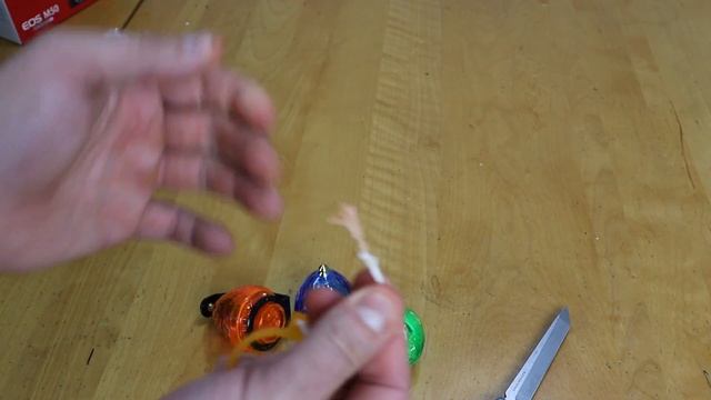3 Pack Diamante Spin Tops Unboxing and Review. Trompos Cometa 3 pack смотреть онлайн
