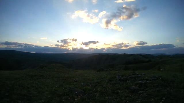 Хребет Нурали. Закат.Таймлапс. смотреть онлайн