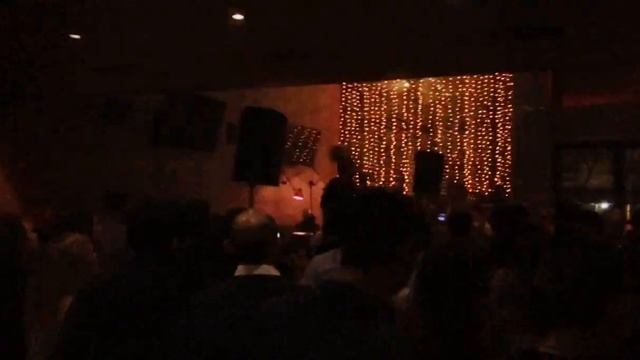 Giwrgos Livanis Giati exw esena plai mou Live@ Sass ( Revegion Prwtoxronia ) смотреть онлайн