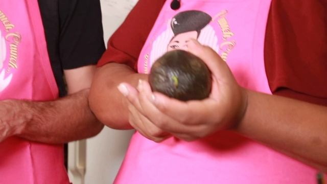 Silky's Snack Shack: Episode 1 "Roasted Corn Guacamole" смотреть онлайн