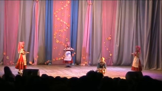 Стряпухи. Танцевальный коллектив 