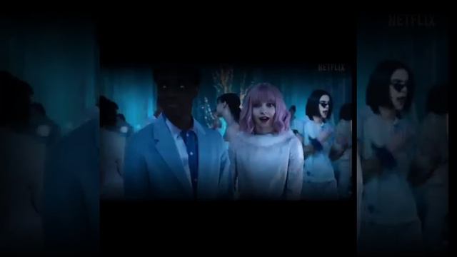 Instasday | Wednesday Dancing To INSTASAMKA | Веднесдей | ИНСТАСАМКА