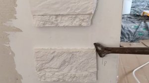 чем приклеить декоративный камень из гипса. эксперимент.