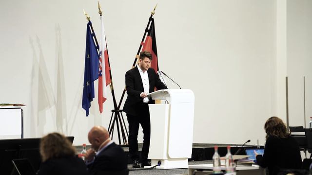 AfD wirkt: Schulgeld für alle Gesundheitsfachberufe in Thüringen wird abgeschafft смотреть онлайн