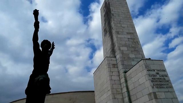 ПРОГУЛКА ПО ГОРЕ ГЕЛЛЕРТ В БУДАПЕШТЕ. СТАТУЯ СВОБОДЫ. ШИКАРНЫЙ ВИД НА ДУНАЙ И ПЕШТ. BUDAPEST. смотреть онлайн