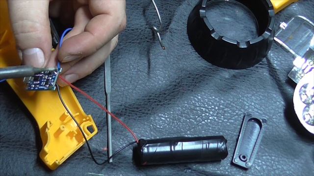 НОВАЯ ЖИЗНЬ СТАРОГО ФОНАРИКА #техноканал смотреть онлайн