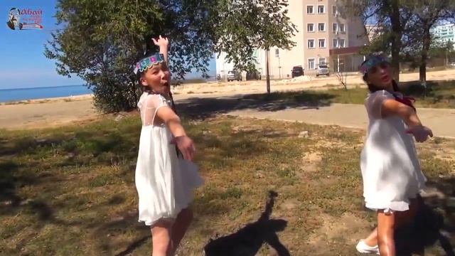 Вокальная группа "Ертегилер" - Попурри из песен народов СНГ смотреть онлайн