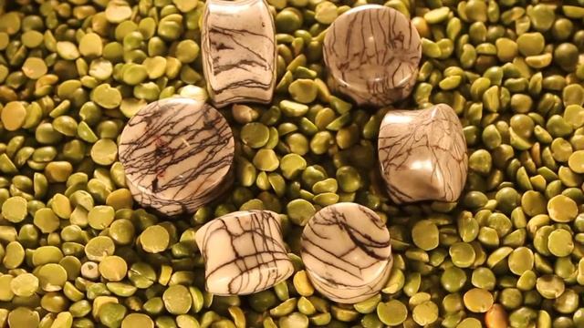 Picasso Jasper Plugs by Oracle Body Jewelry смотреть онлайн