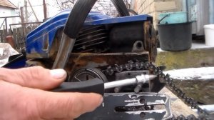 Улучшить  смазку шины бензопилы.Простой способ улучшить  смазку цепи.