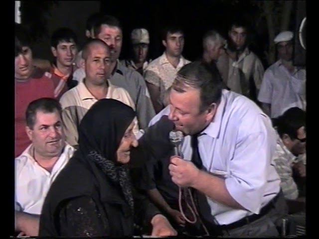 Сагид Магомедов (Шамильский район с.Куаниб) - на свадьбе в селе Караузек (Тлядал) 21.07.2007 г. смотреть онлайн