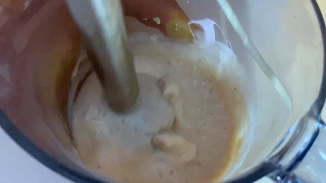 Простой рецепт мороженого! Как приготовить полезное мороженое дома с детьми! Лайфхак с едой смотреть онлайн