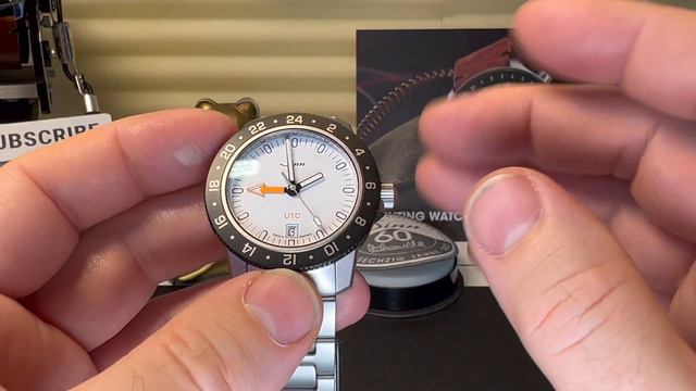 Sinn's Ice White 105 UTC смотреть онлайн
