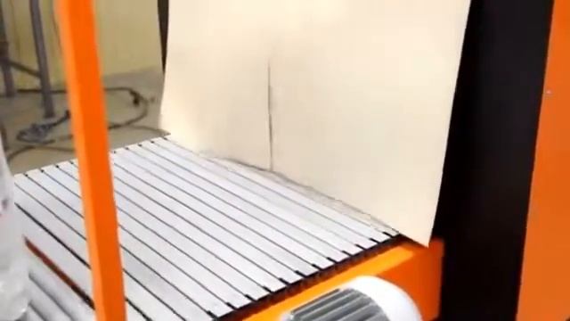 Пакверк: ТМ-1П полуавтомат. Упаковка бутылок в термоусадочную ПЭ пленку. смотреть онлайн