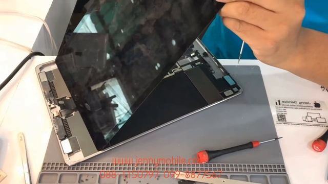 iPad Pro 12.9 ซ่อมไอแพดเปิดไม่ติด ซ่อมเมนบอร์ดไอแพดเสีย โดยไม่ต้องเปลี่ยนเมนบอร์ด 099-8877567 смотреть онлайн