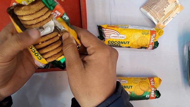 Coconut biscuit 🥥 स्वाद लाजवाब उपर से Free gift inside । coconut biscuit free gift inside 5 rupees смотреть онлайн