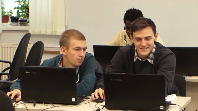 Пойти в айти. УГТУ открывает класс информационных технологий для школьников Ухты смотреть онлайн