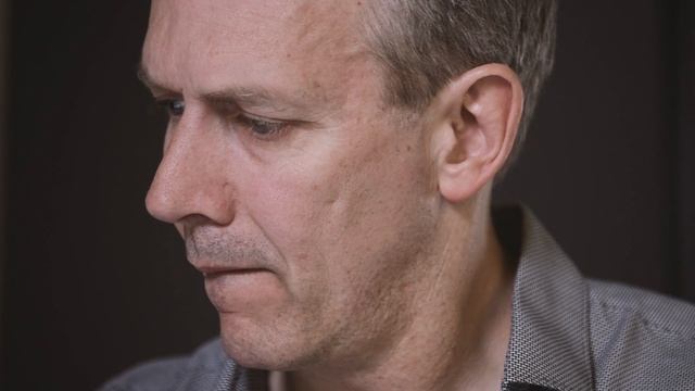 How to start drawing cartoons - MAD Magazine illustrator Tom Richmond gives advice смотреть онлайн