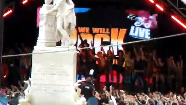 West End Live 2009 - We will rock you смотреть онлайн