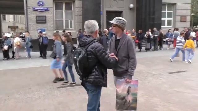 АНТОН ТЕЛЯКОВ ЛУЧШИЕ ПРАНКИ ИЗ ИК ТОКА / УСТРОИЛ РАЗБОРКУ В ОЧЕРЕДИ В ТРЕТЬЯКОВКУ смотреть онлайн