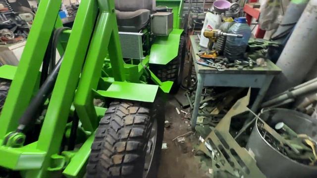 Такой погрузчик еще никто не собирал. смотреть онлайн