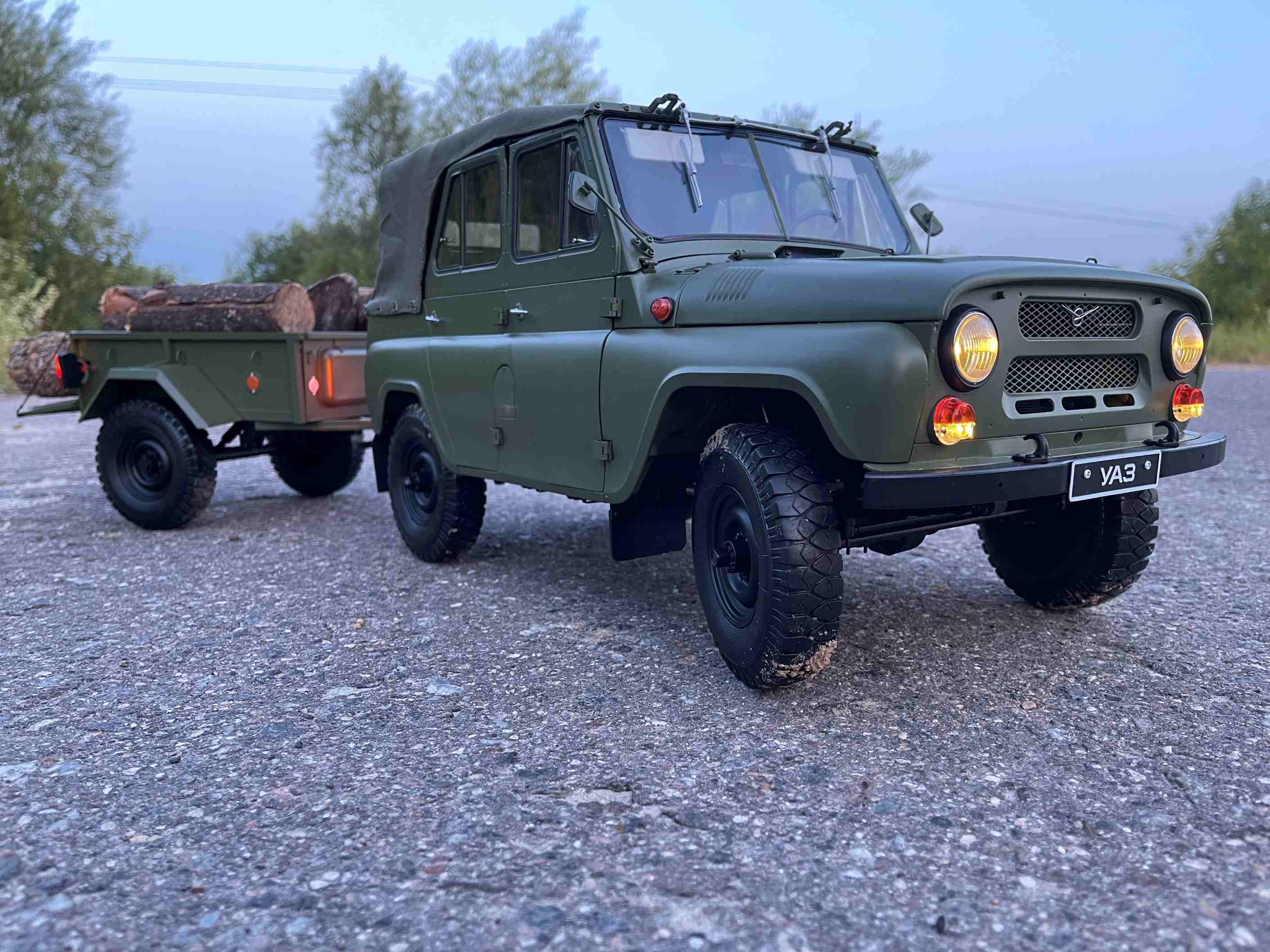 УАЗ-469(DEAGOSTINI 1:8)