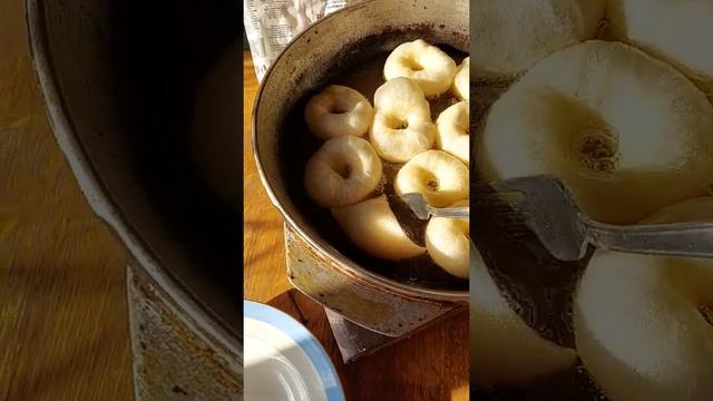 Готовим пончики. смотреть онлайн