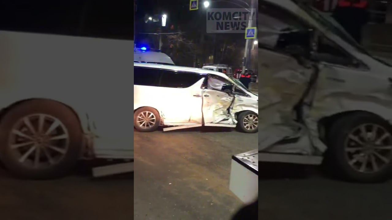 На Кирова — Ленина фура снесла минивен. Пострадали трое из минивена смотреть онлайн