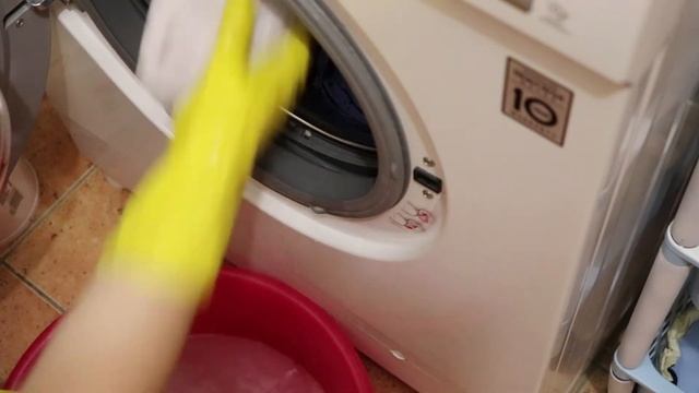 ОТБЕЛИВАЕМ ФУТБОЛКИ И РУБАШКИ смотреть онлайн